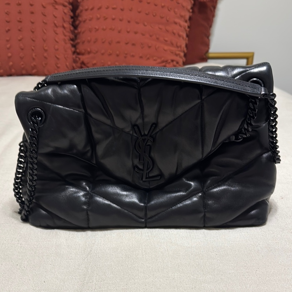 Yves Saint Laurent Black Leather Shoulder Bag